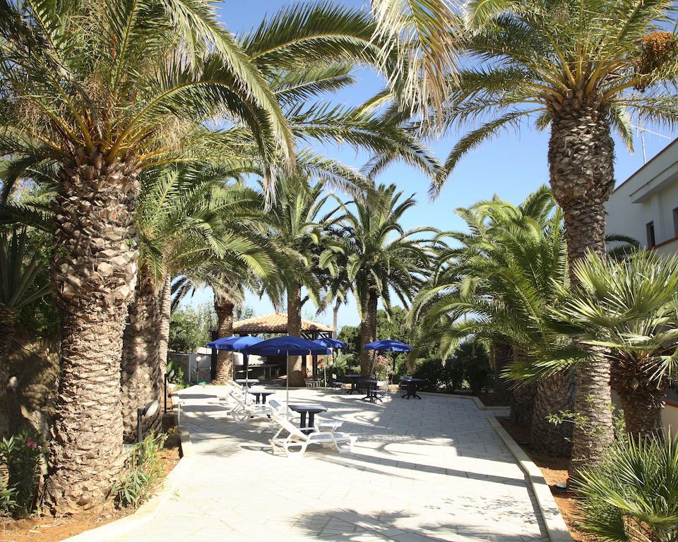 Le Palme Vacanze Trappeto  Εξωτερικό φωτογραφία